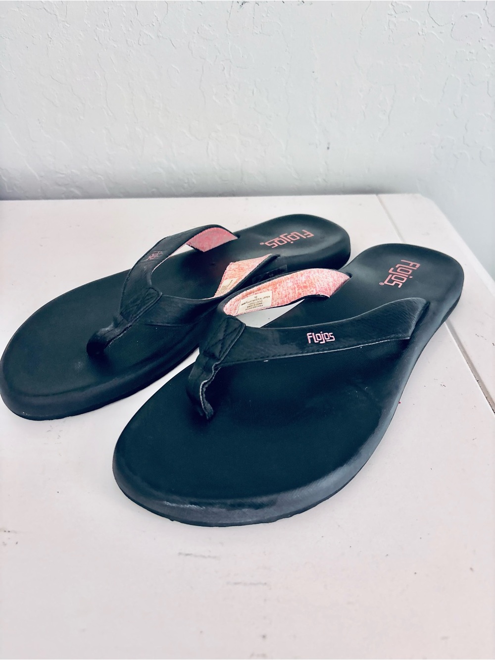Flojos Josie Memory Foam Footbed Rubber Sandals Black Pink Logo, Sz 10
